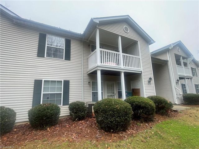 905 Hanahan Court 2A, Greensboro, NC 27409