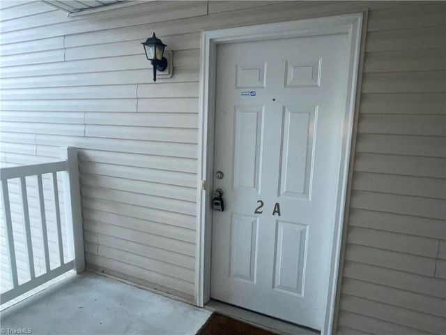 905 Hanahan Court 2A, Greensboro, NC 27409