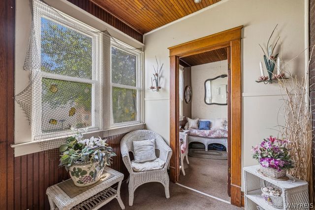 2233 Welch Avenue, Niagara Falls, NY 14303