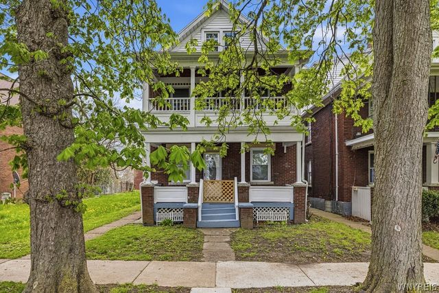 2233 Welch Avenue, Niagara Falls, NY 14303