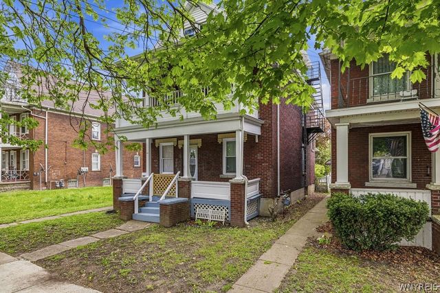 2233 Welch Avenue, Niagara Falls, NY 14303