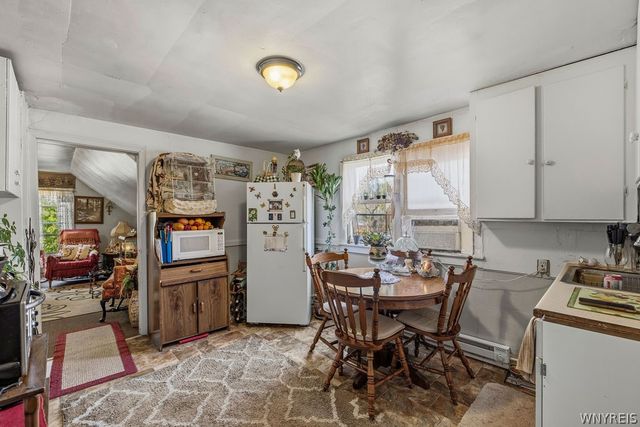 2233 Welch Avenue, Niagara Falls, NY 14303