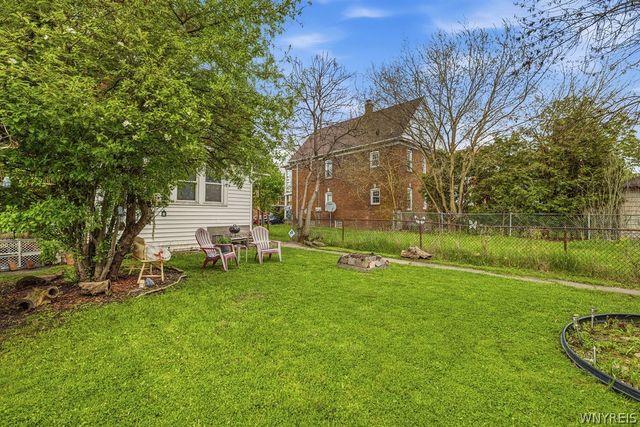 2233 Welch Avenue, Niagara Falls, NY 14303