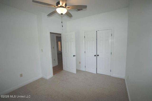1 Pine Meadow Loop, Hattiesburg, MS 39402