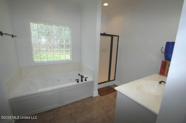 1 Pine Meadow Loop, Hattiesburg, MS 39402