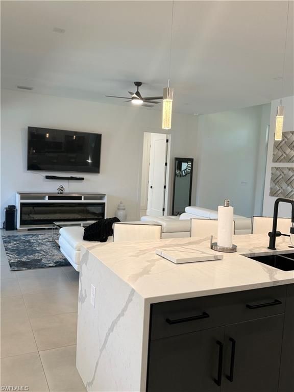 Image 11 of property listing at 3724 SW 3rd ST, Cape Coral, FL 33991