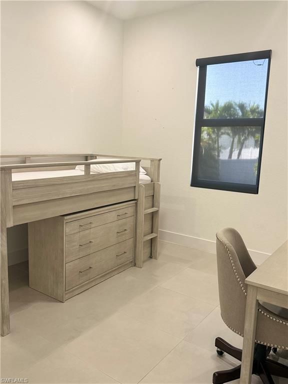 Image 19 of property listing at 3724 SW 3rd ST, Cape Coral, FL 33991