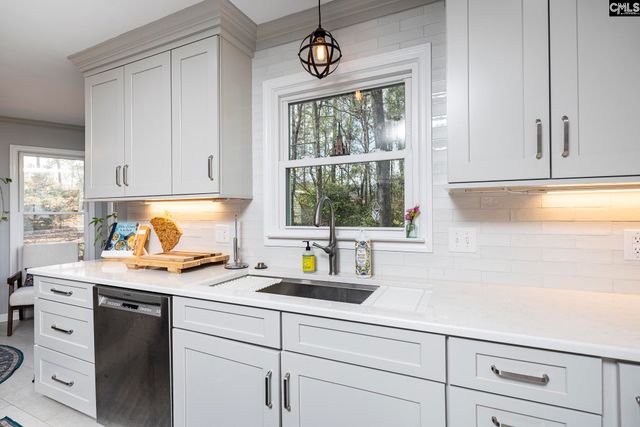 113 Rolling Hills Lane, West Columbia, SC 29172