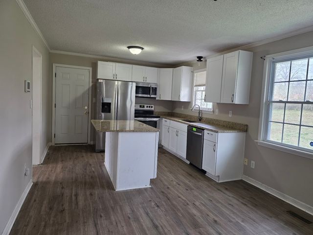 103 Circle Hill Dr, Clarksville, TN 37042