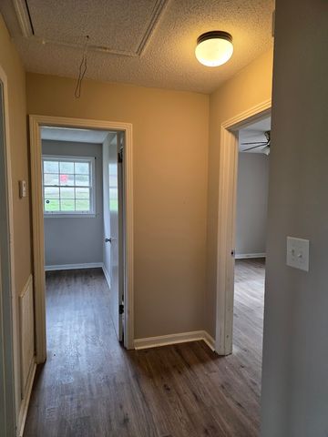 103 Circle Hill Dr, Clarksville, TN 37042