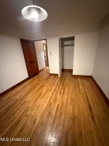 1085 Cherokee Street, Biloxi, MS 39530