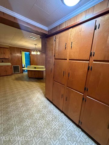 1085 Cherokee Street, Biloxi, MS 39530