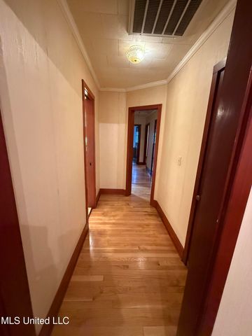 1085 Cherokee Street, Biloxi, MS 39530