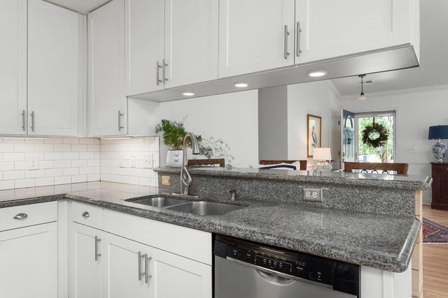 1604 Macoma Road, Mount Pleasant, SC 29466
