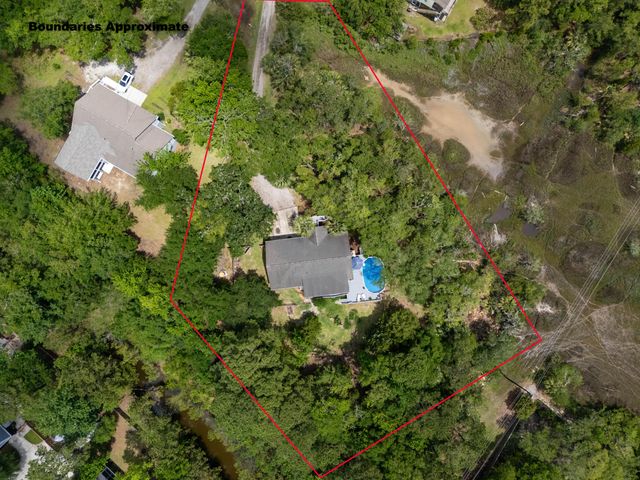 1604 Macoma Road, Mount Pleasant, SC 29466