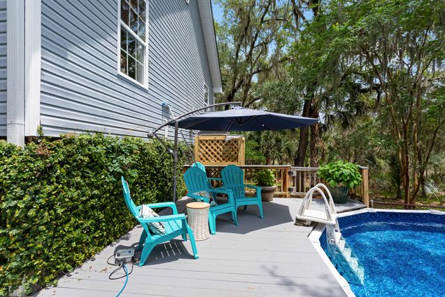1604 Macoma Road, Mount Pleasant, SC 29466