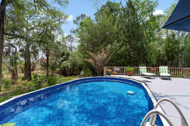 1604 Macoma Road, Mount Pleasant, SC 29466