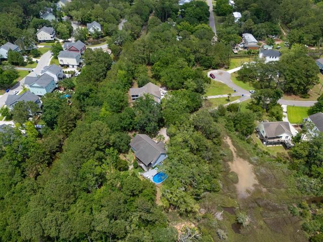 1604 Macoma Road, Mount Pleasant, SC 29466