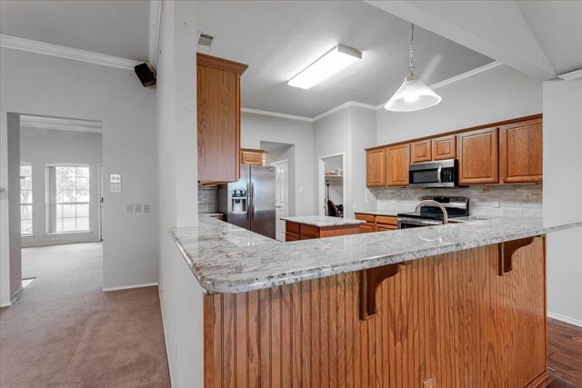 306 N Rolling Plains Drive, Rhome, TX 76078