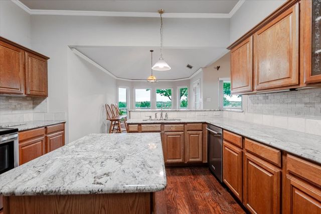 306 N Rolling Plains Drive, Rhome, TX 76078