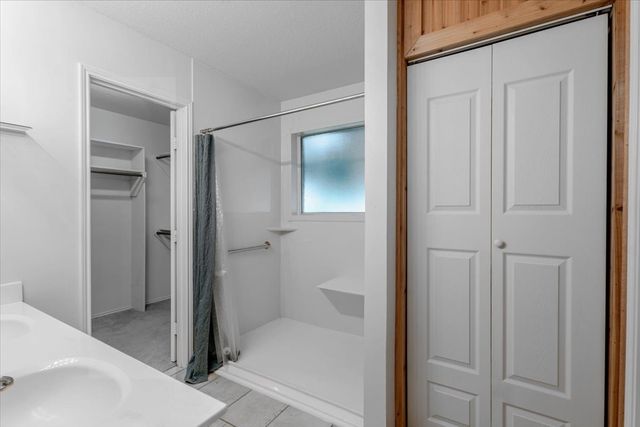 306 N Rolling Plains Drive, Rhome, TX 76078