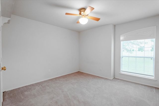 306 N Rolling Plains Drive, Rhome, TX 76078