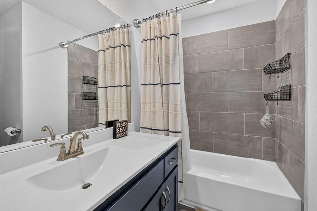 278 Garner DR, Kyle, TX 78640