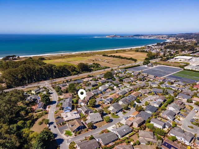 2008 Touraine Lane, Half Moon Bay, CA 94019