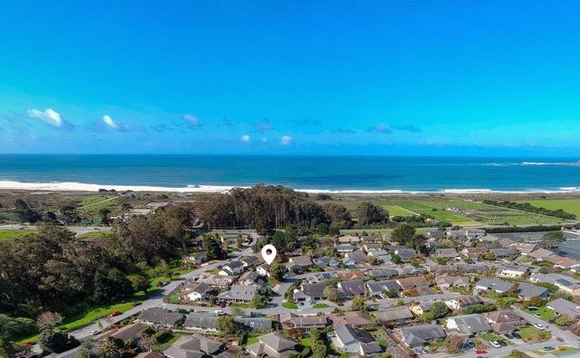 2008 Touraine Lane, Half Moon Bay, CA 94019