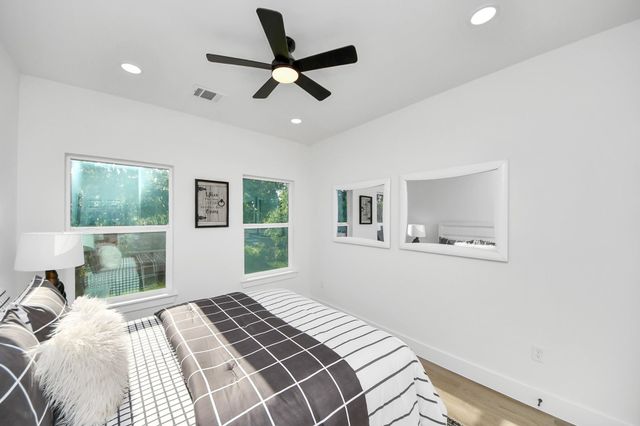 9307 Jutland Road, Houston, TX 77033