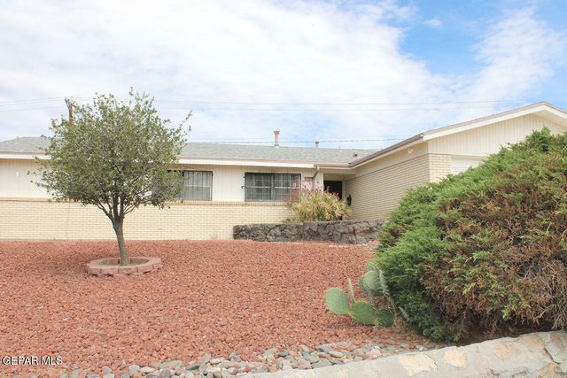 337 CLAIREMONT Road, El Paso, TX 79912