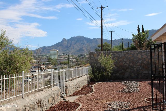 337 CLAIREMONT Road, El Paso, TX 79912