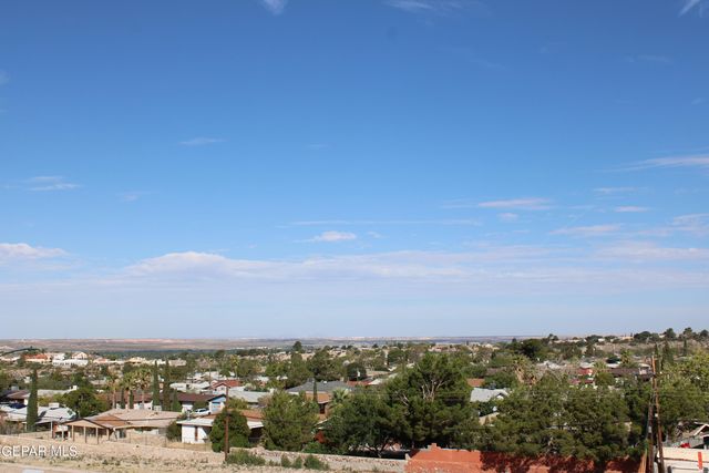 337 CLAIREMONT Road, El Paso, TX 79912