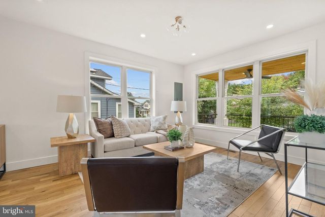 2118 RAND PL NE, Washington, DC 20002