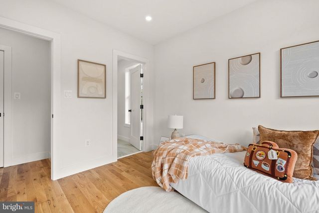 2118 RAND PL NE, Washington, DC 20002