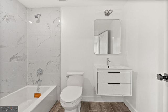 2118 RAND PL NE, Washington, DC 20002