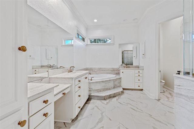 308 Oakley Drive, Sulphur, LA 70663