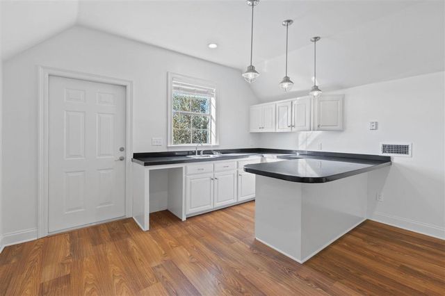 308 Oakley Drive, Sulphur, LA 70663