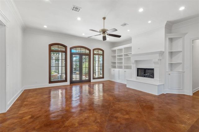 308 Oakley Drive, Sulphur, LA 70663