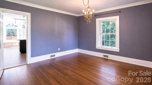 105 Montrose Street, Morganton, NC 28655