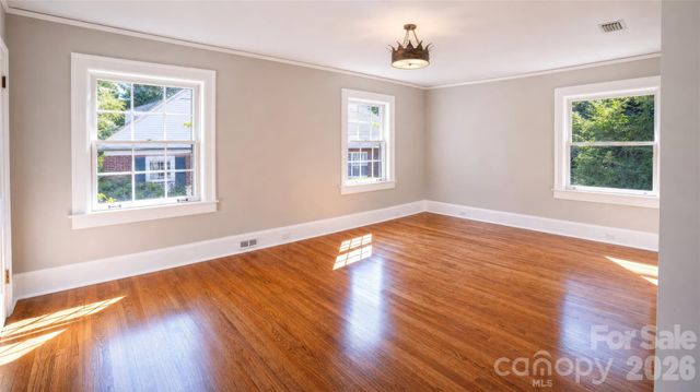 105 Montrose Street, Morganton, NC 28655