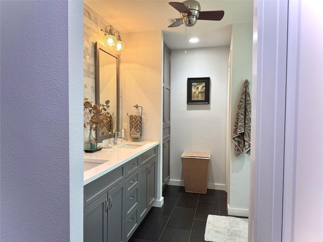 9603 Marsh DR, Austin, TX 78748