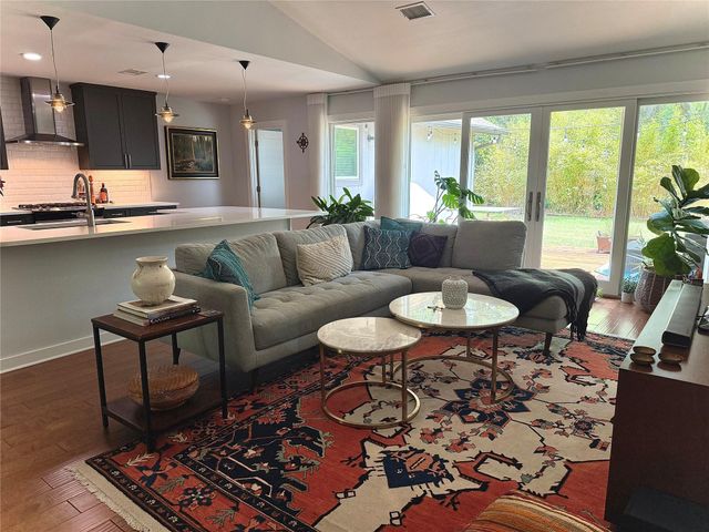 9603 Marsh DR, Austin, TX 78748