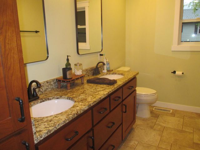 1020 Franklin Street, Baldwin, WI 54002