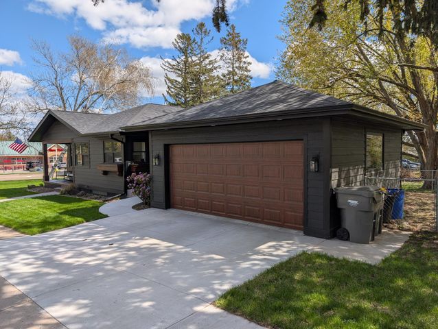 1020 Franklin Street, Baldwin, WI 54002