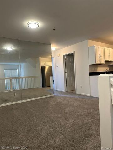 4326 Maple Street, Dearborn, MI 48126