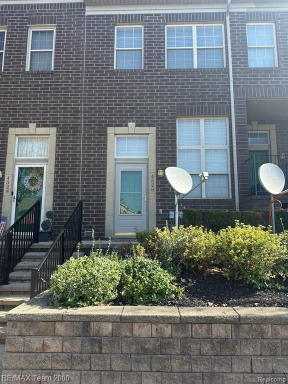 4326 Maple Street, Dearborn, MI 48126