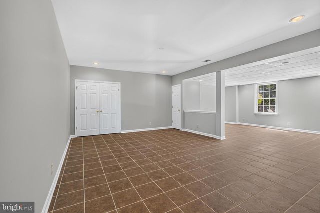 11 SULLIVAN CHASE DR, Avondale, PA 19311