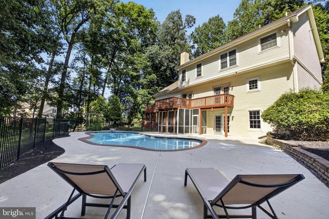 11 SULLIVAN CHASE DR, Avondale, PA 19311