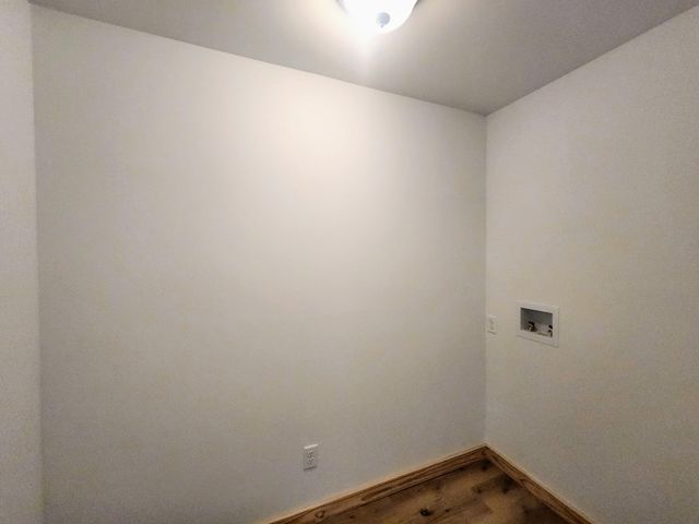 1130 Dewey Street, Houston, MO 65483